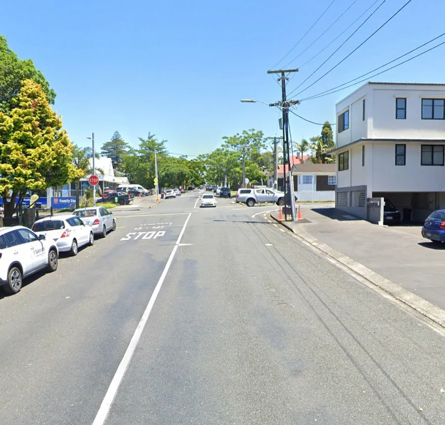 Onehunga Mall-Grey Street Roundabout